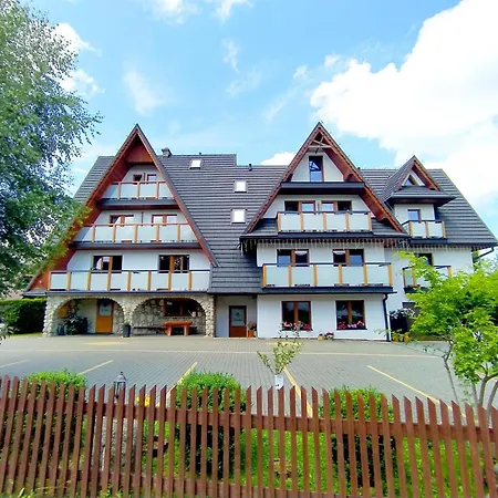 Homestay Goscinne U Zoski *
